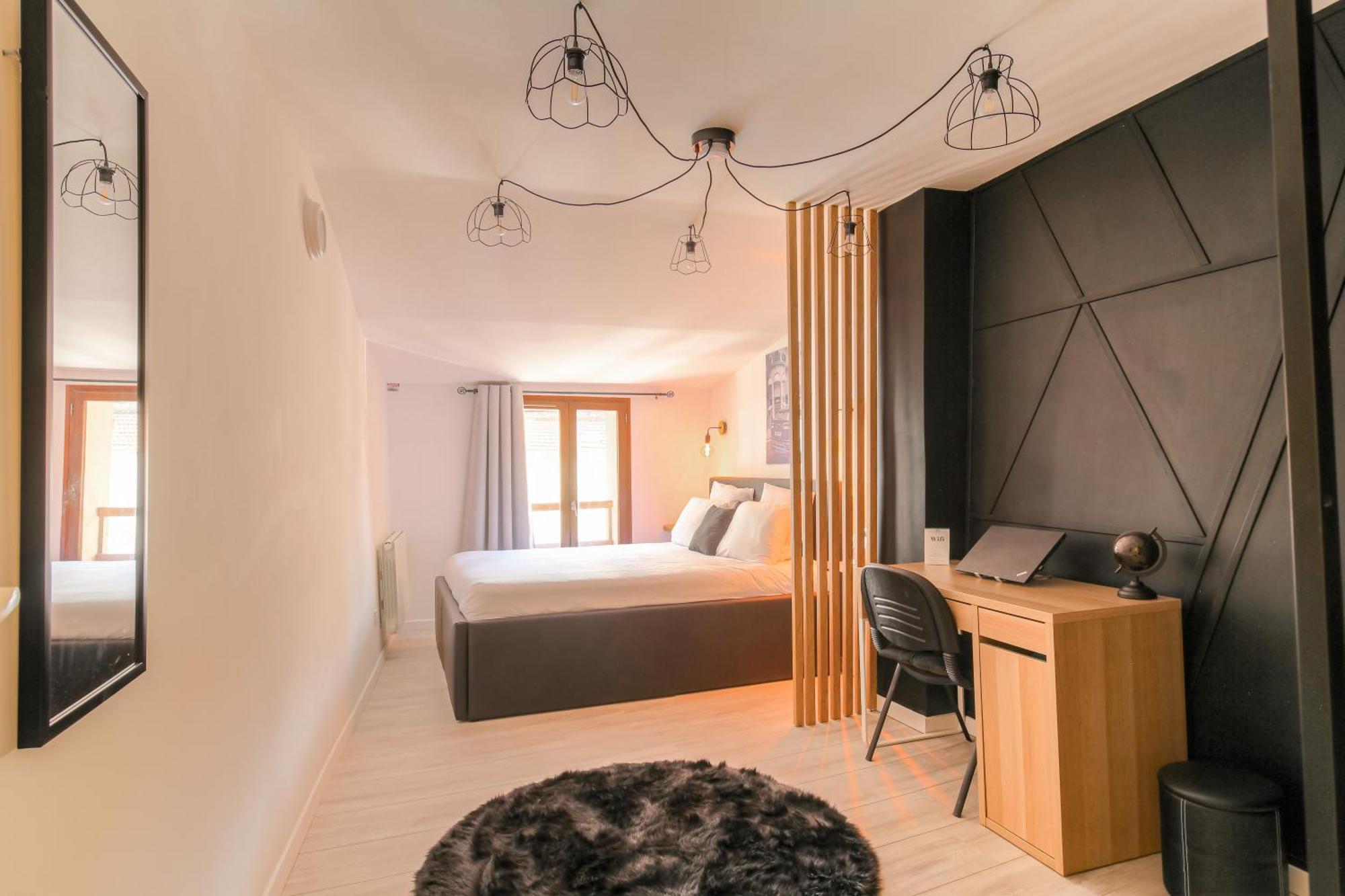La Suite Neuvilloise Neuville-sur-Saône المظهر الخارجي الصورة